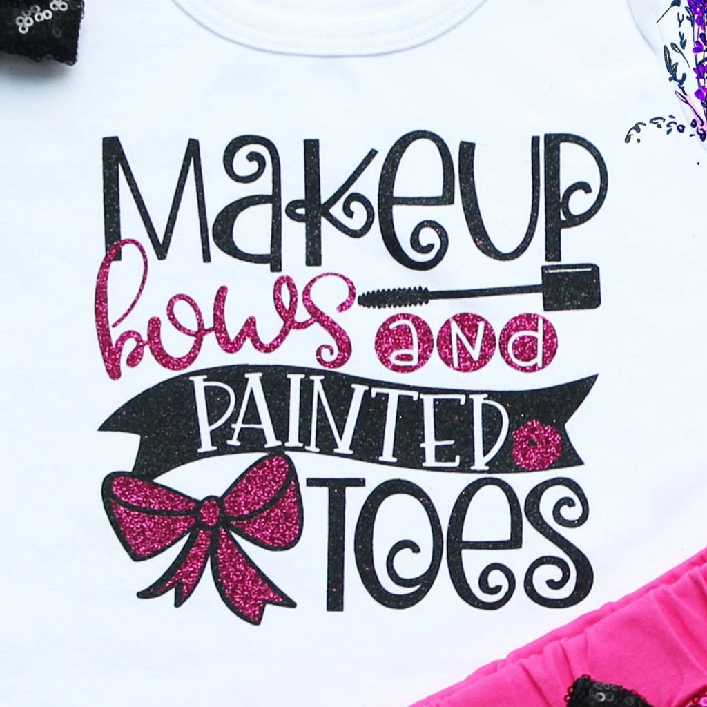 Makeup Bows And Painted Toes Shorts Outfit
